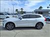2023 Volvo XC60 B5 Ultimate Bright Theme