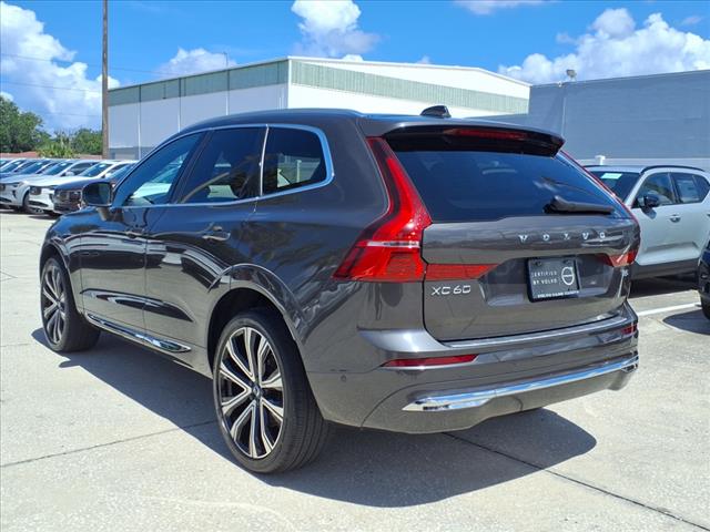 2023 Volvo XC60 B5 Ultimate Bright Theme