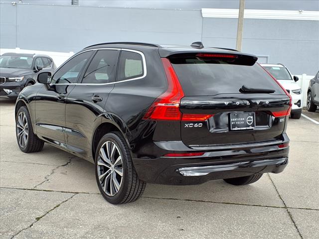 2022 Volvo XC60 B5 Momentum