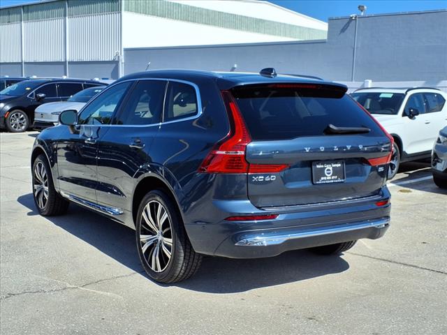 2023 Volvo XC60 B5 Plus Bright Theme