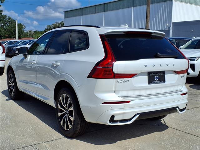 2025 Volvo XC60 B5 Plus Dark Theme