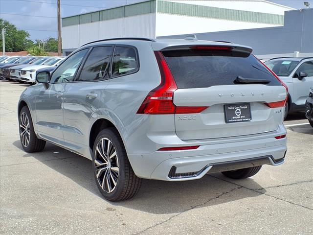 2025 Volvo XC60 B5 Plus Dark Theme