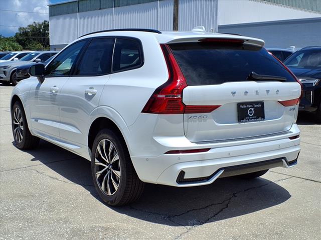 2025 Volvo XC60 B5 Plus Dark Theme