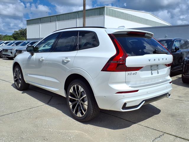2026 Volvo XC60 B5 Ultra Dark Theme