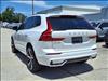 2022 Volvo XC60 B5 R-Design