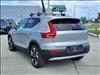2025 Volvo XC40 B5 Ultra Bright Theme