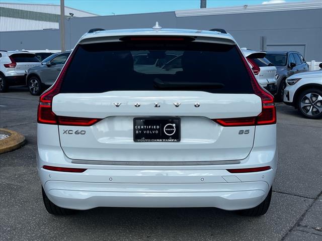 2022 Volvo XC60 B5 Momentum