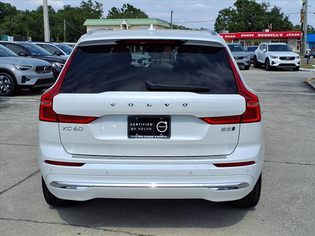 2023 Volvo XC60 B5 Ultimate Bright Theme