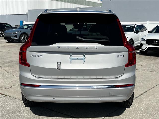 2025 Volvo XC90 B5 Core Bright Theme