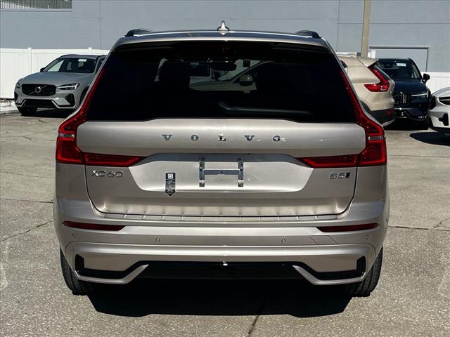 2025 Volvo XC60 B5 Plus Dark Theme