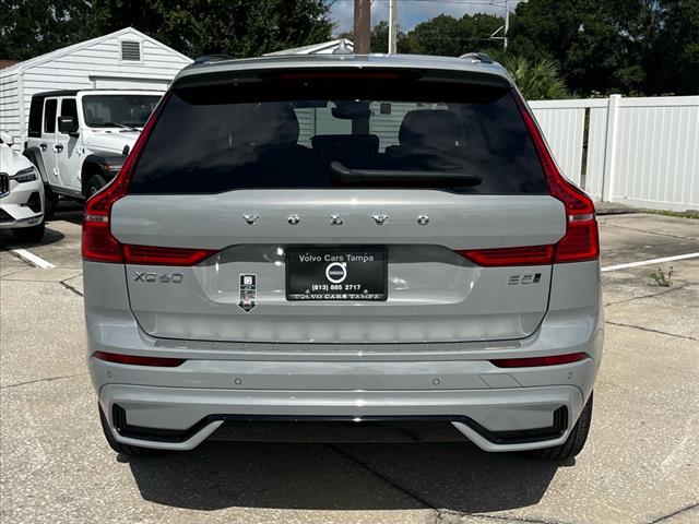 2025 Volvo XC60 B5 Plus Dark Theme