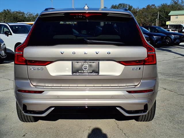 2025 Volvo XC60 B5 Plus Dark Theme