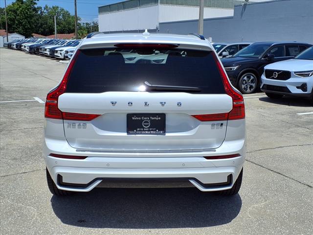 2025 Volvo XC60 B5 Plus Dark Theme