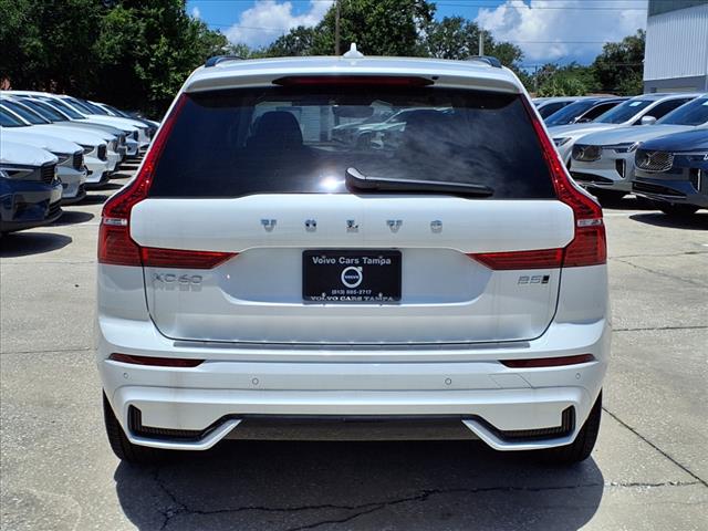 2025 Volvo XC60 B5 Plus Dark Theme