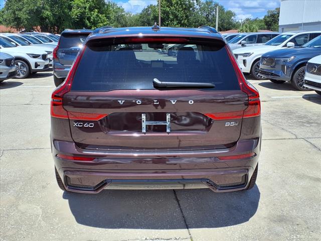 2026 Volvo XC60 B5 Ultra Dark Theme