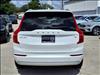 2022 Volvo XC90 T5 Momentum