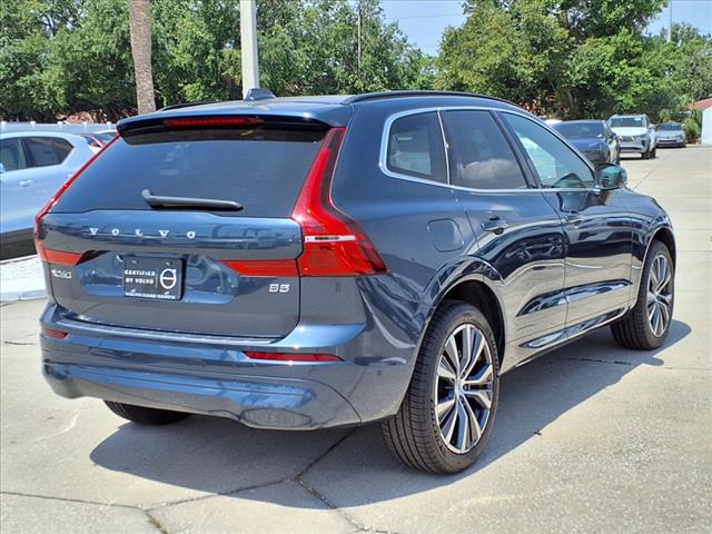2022 Volvo XC60 B5 Momentum