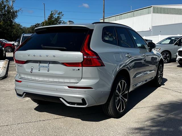 2025 Volvo XC60 B5 Plus Dark Theme