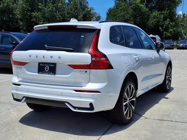 2025 Volvo XC60 B5 Plus Dark Theme