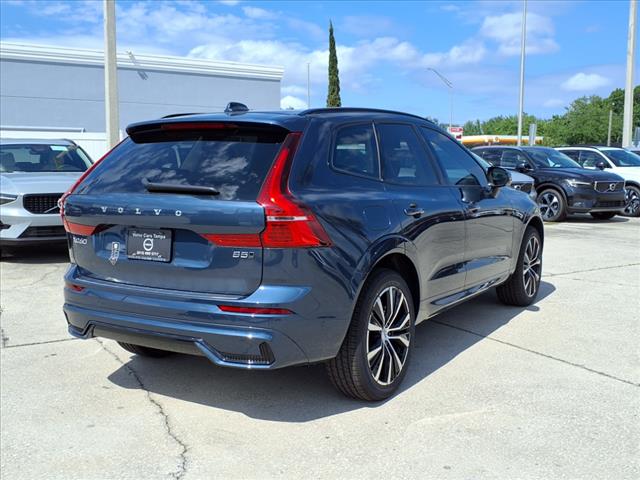 2025 Volvo XC60 B5 Plus Dark Theme