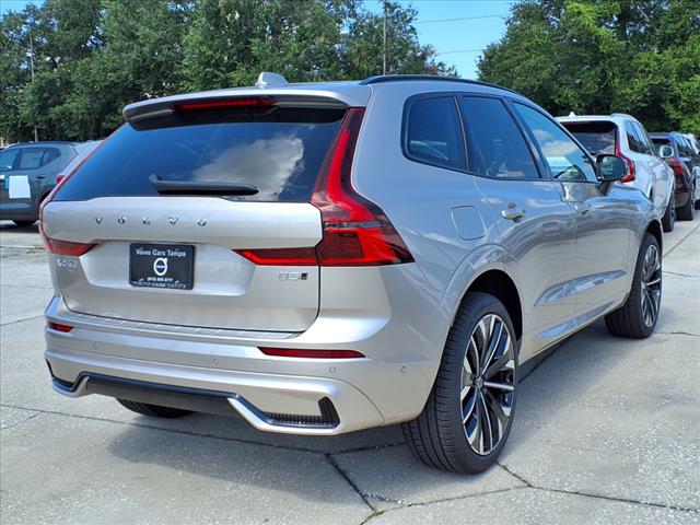 2026 Volvo XC60 B5 Ultra Dark Theme