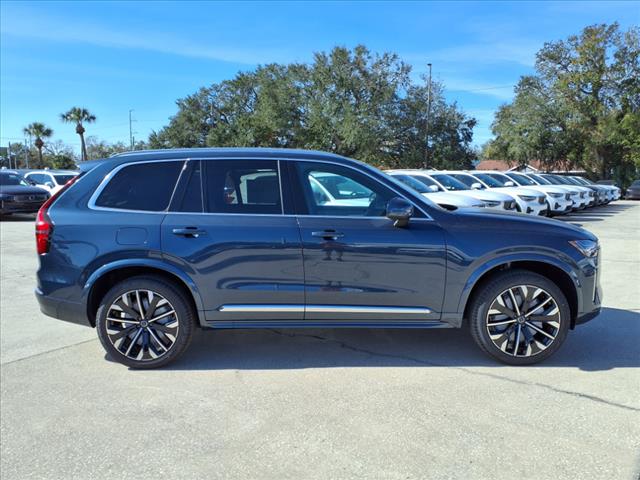 2025 Volvo XC90 B5 Core Bright Theme