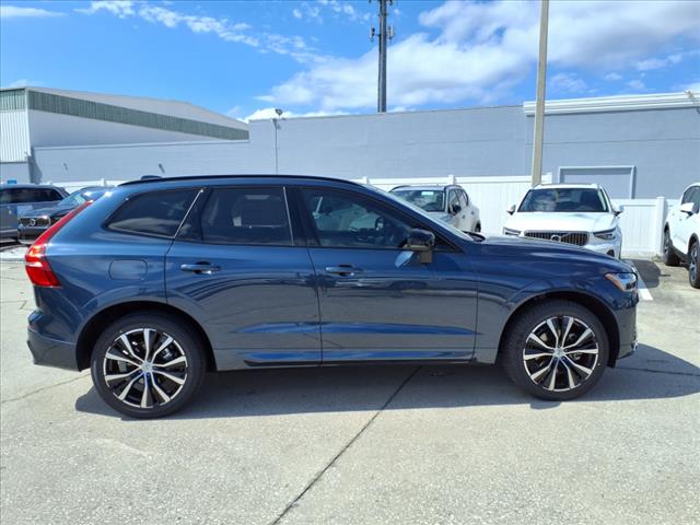 2025 Volvo XC60 B5 Plus Dark Theme