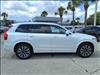2022 Volvo XC90 T5 Momentum