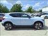 2025 Volvo XC40 B5 Ultra Dark Theme