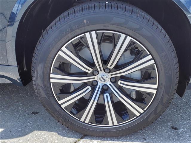 2025 Volvo XC90 B6 Plus Bright Theme 7P