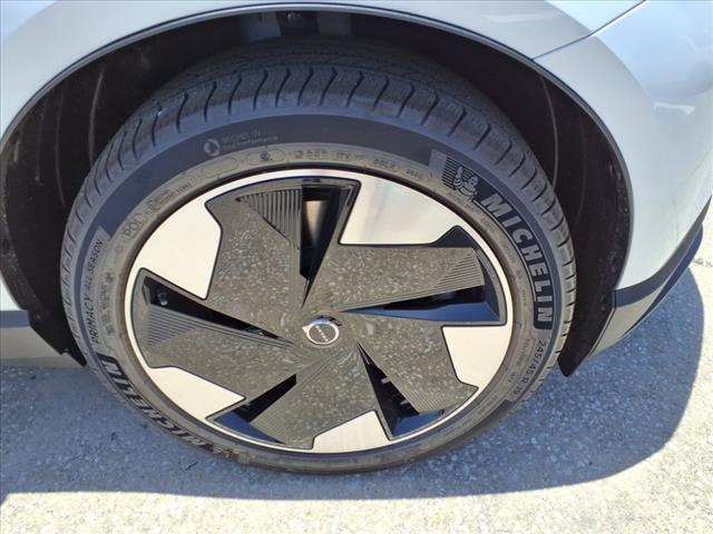 2025 Volvo EX30 Twin Plus