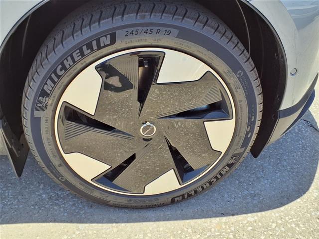 2025 Volvo EX30 Twin Ultra