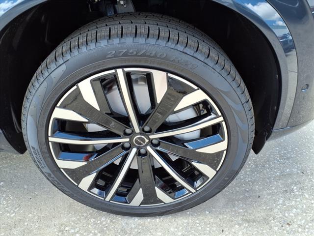 2025 Volvo XC90 T8 Plus Bright Theme 7P