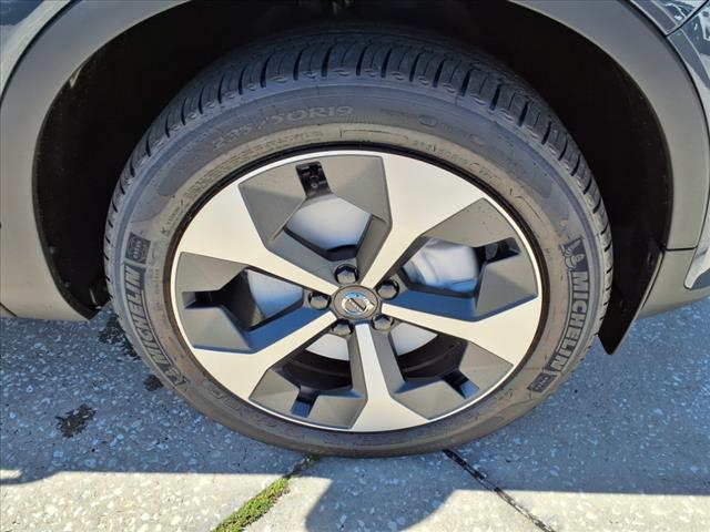 2026 Volvo XC40 B4 Plus Bright Theme