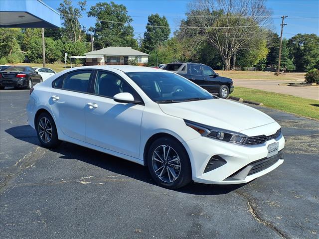 2024 Kia Forte LX