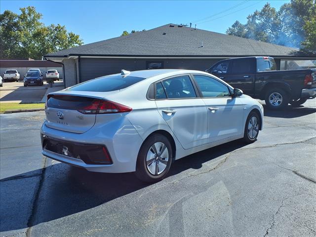 2018 Hyundai IONIQ Hybrid Blue
