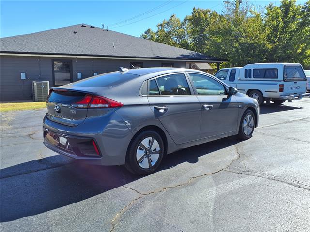 2019 Hyundai IONIQ Hybrid Blue