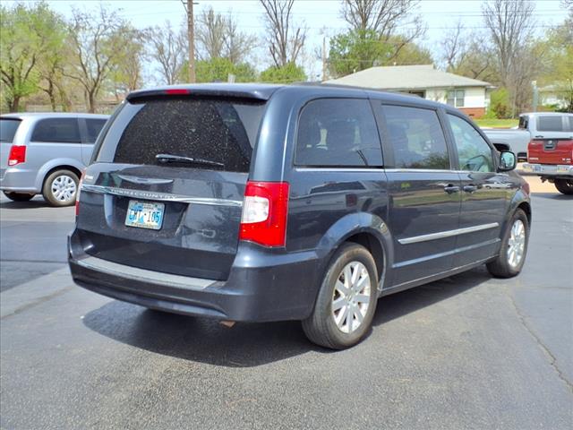 2013 Chrysler Town and Country Touring