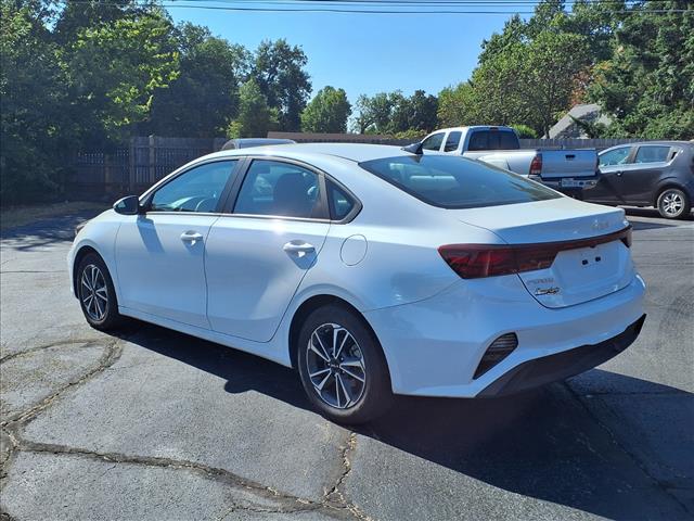 2024 Kia Forte LX