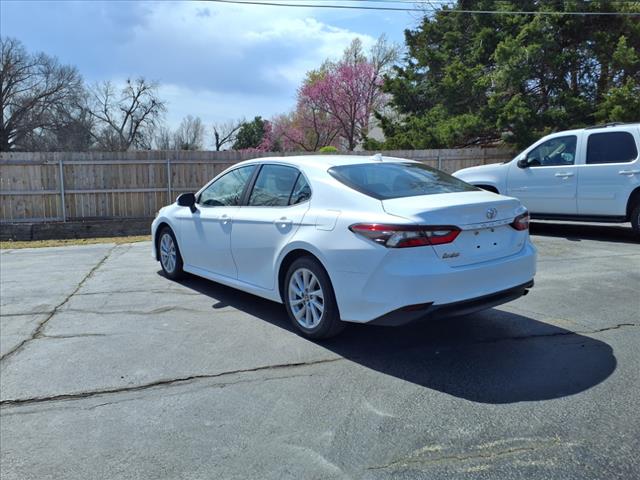 2022 Toyota Camry LE