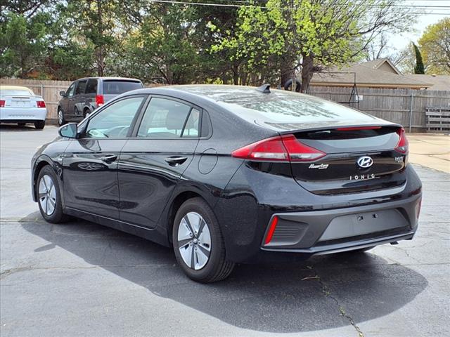 2018 Hyundai IONIQ Hybrid Blue