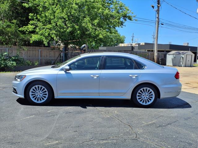 2016 Volkswagen Passat 1.8T SE