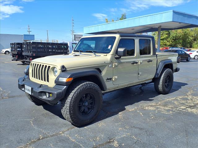 2020 Jeep Gladiator Sport