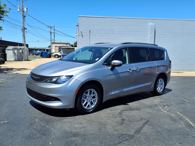 2020 Chrysler Voyager LXi