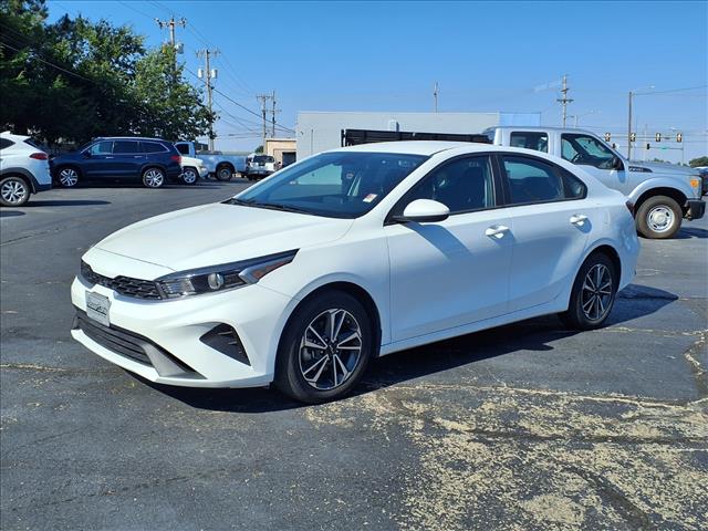 2024 Kia Forte LX