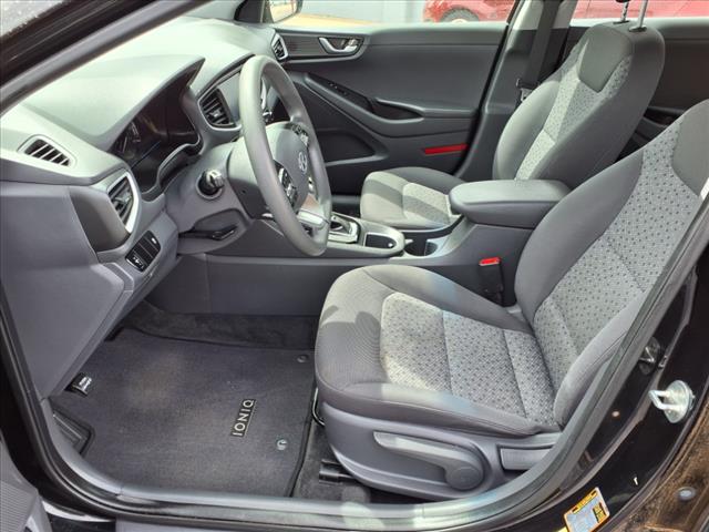 2018 Hyundai IONIQ Hybrid Blue