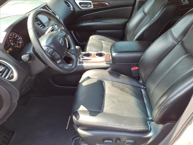 2015 Nissan Pathfinder SL