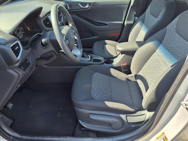 2018 Hyundai IONIQ Hybrid Blue