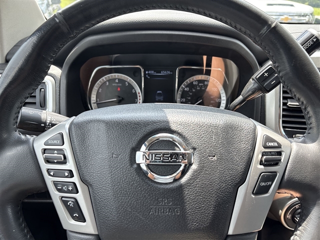 2018 Nissan Titan SV