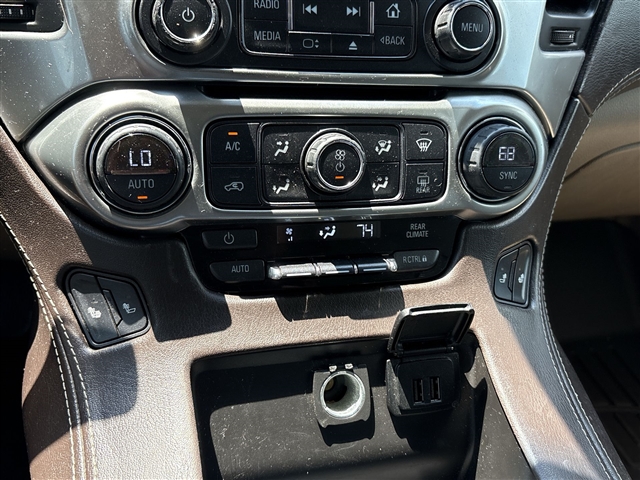 2015 Chevrolet Suburban LT